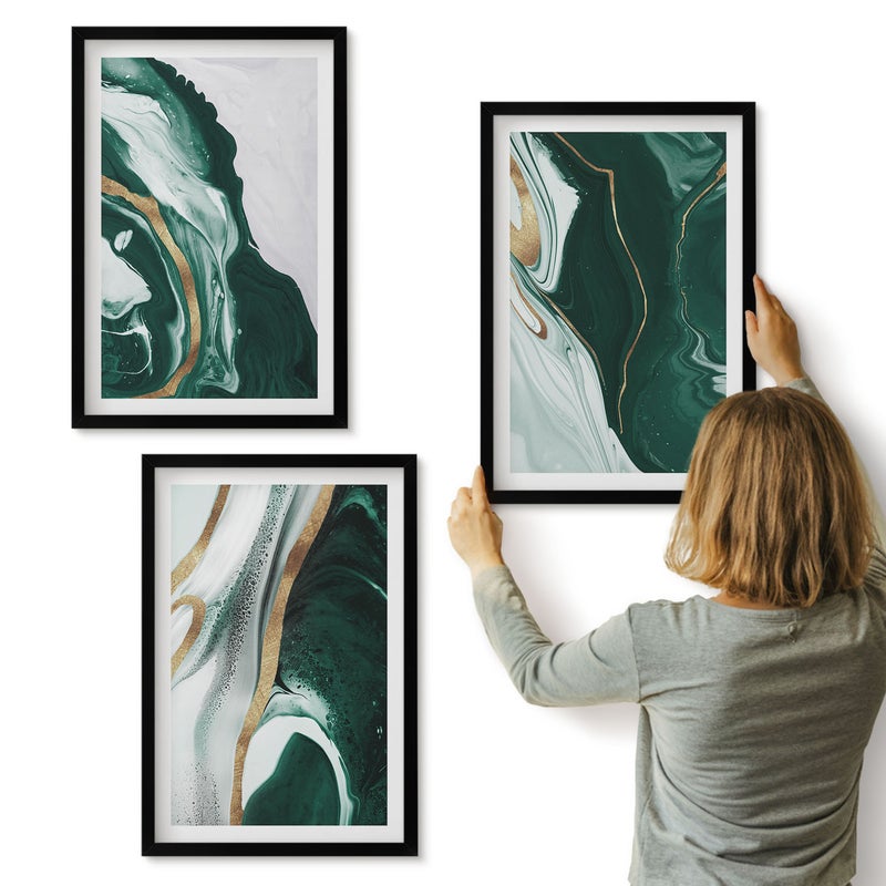 Galeria ścienna 3-częściowy komplet obrazów w czarnych ramach - Abstrakcyjne wzorów farb w zieleni i bieli - ArtPrintCave