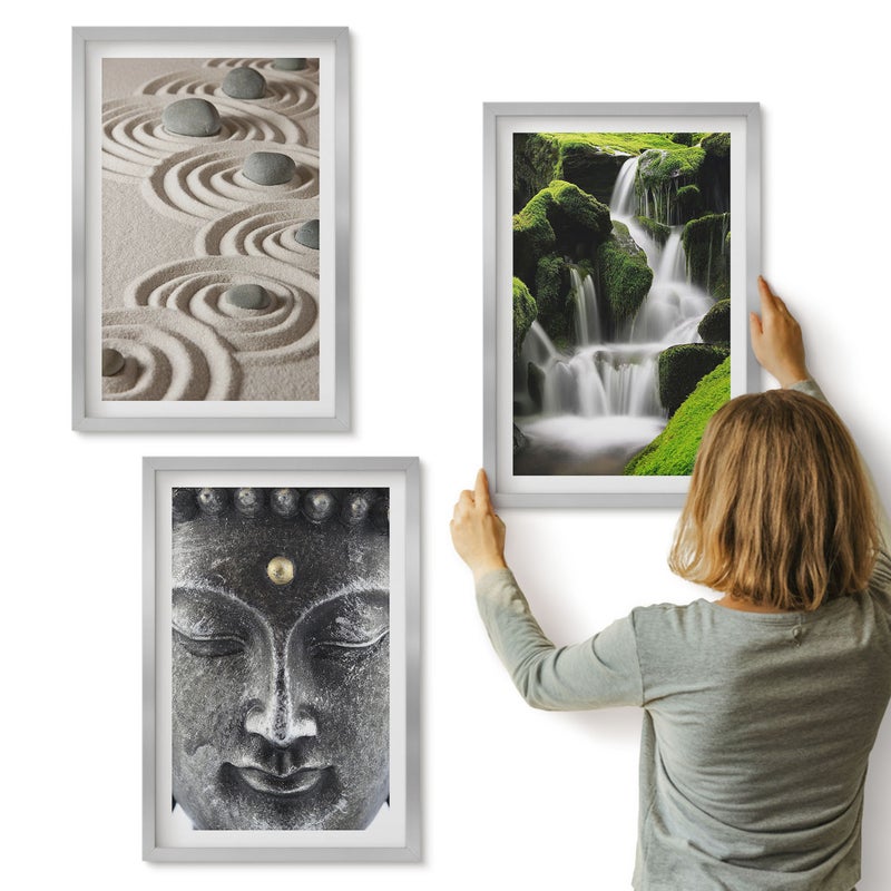 Galeria ścienna 3-częściowy komplet obrazów w srebrnych ramach - Spokój natury z kamieniami wodospadem i Buddą - ArtPrintCave