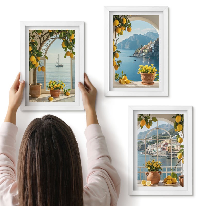 Galeria ścienna 3-częściowy komplet obrazów w białych ramach - Morze miasteczko cytryny i kwiaty w doniczkach - ArtPrintCave