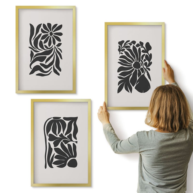 Galeria ścienna 3-częściowy komplet obrazów w złotych ramach - Abstrakcyjne wzory roślinne w odcieniach czerni - ArtPrintCave
