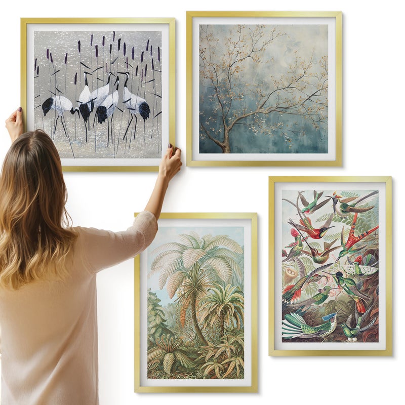 Galeria ścienna 4-częściowy komplet obrazów w złotych ramach - Tropikalne rośliny i kolorowe ptaki w naturze - ArtPrintCave