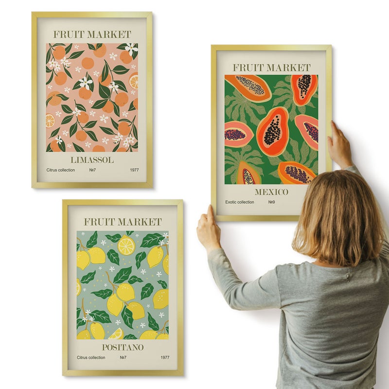 Galeria ścienna 3-częściowy komplet obrazów w złotych ramach - Owoce cytrusowe i tropikalne w stylu retro - ArtPrintCave