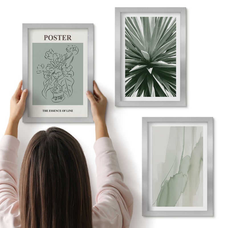 Galeria ścienna 3-częściowy komplet obrazów w srebrnych ramach - Roślinne wzory w odcieniach zieleni i beżu - ArtPrintCave