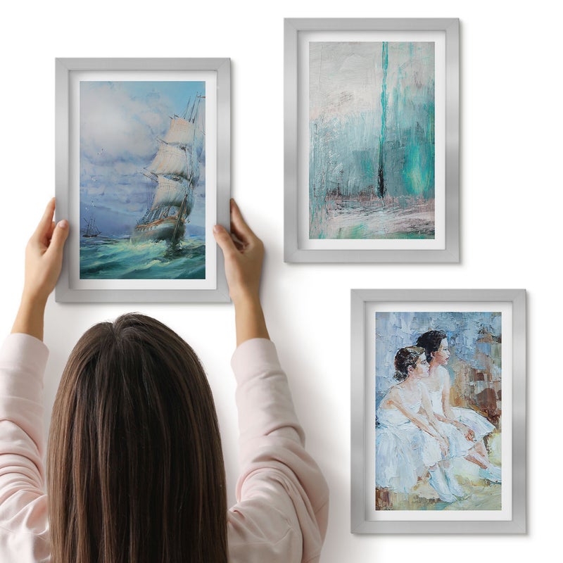 Galeria ścienna 3-częściowy komplet obrazów w srebrnych ramach - Statek na morzu abstrakcja portret tancerek - ArtPrintCave