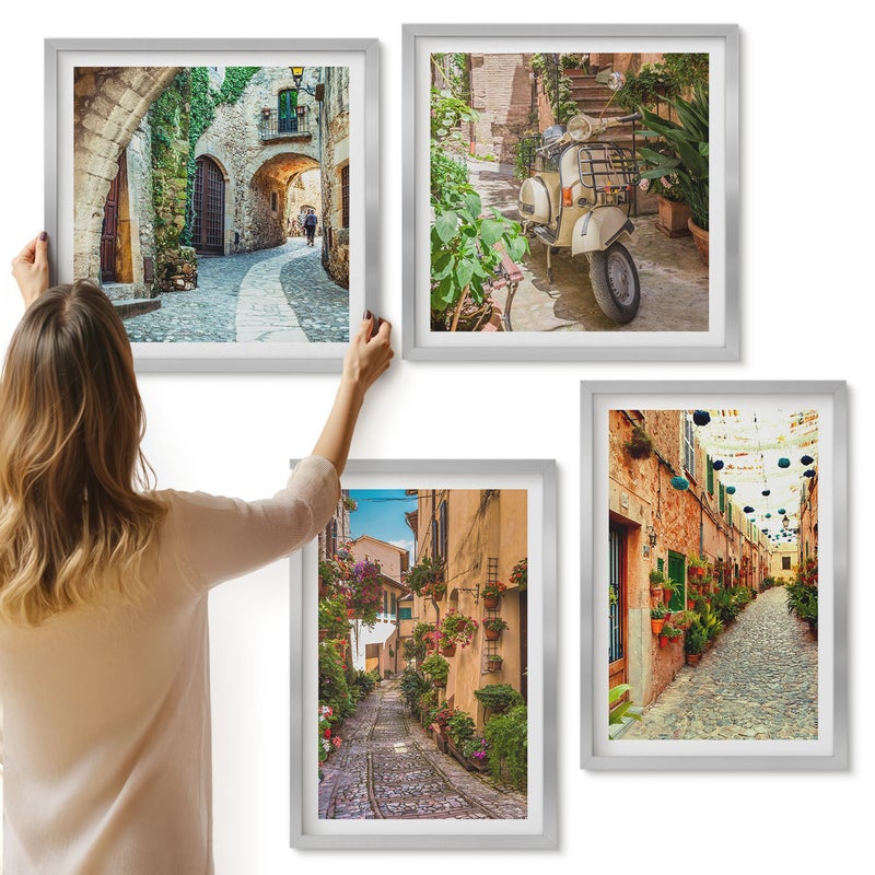 Galeria ścienna 4-częściowy komplet obrazów w srebrnych ramach - Urokliwe uliczki z kwiatami we włoskim klimacie - ArtPrintCave