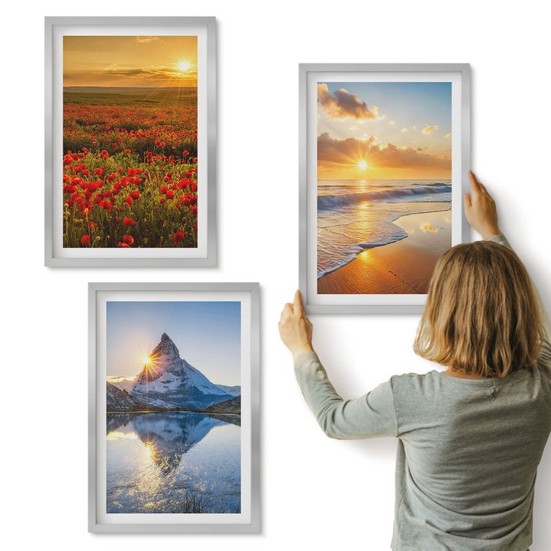Galeria ścienna 3-częściowy komplet obrazów w srebrnych ramach - Krajobrazy górskie i nadmorskie z zachodem słońca - ArtPrintCave