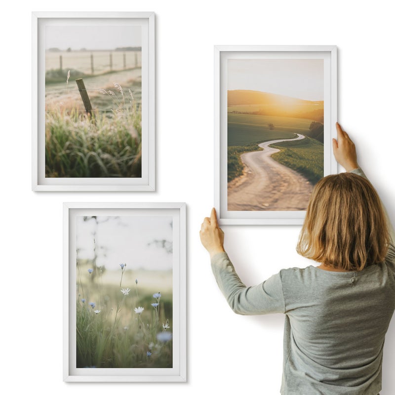 Galeria ścienna 3-częściowy komplet obrazów w białych ramach - Krajobraz z łąką drogą i zachodem słońca - ArtPrintCave