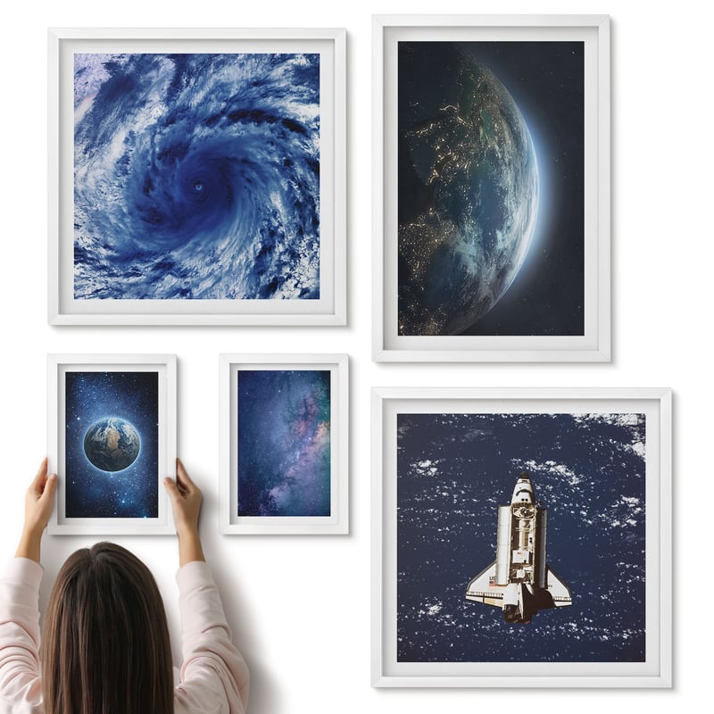 Galeria ścienna 5-częściowy komplet obrazów w białych ramach - Kosmiczne pejzaże widoki Ziemi i przestrzeni kosmicznej - ArtPrintCave