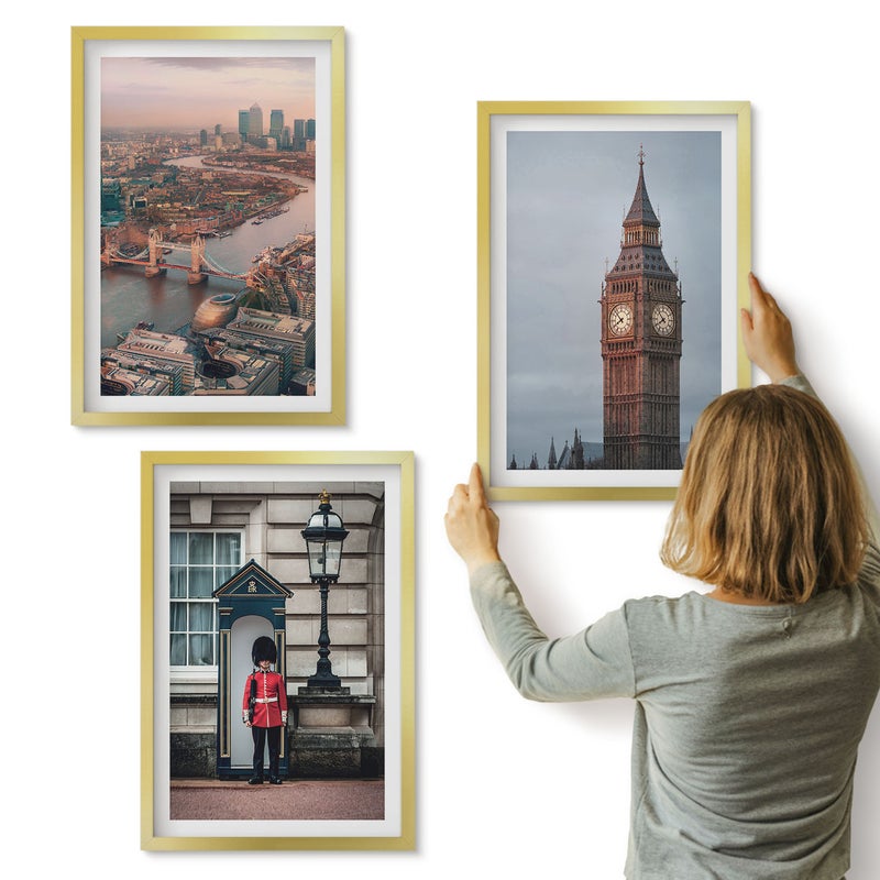 Galeria ścienna 3-częściowy komplet obrazów w złotych ramach - Widoki Londynu z mostem i strażnikiem Big Ben - ArtPrintCave