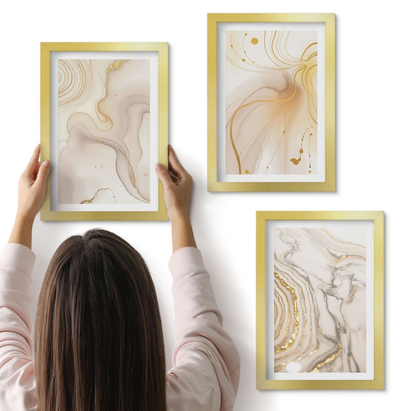Galeria ścienna 3-częściowy komplet obrazów w złotych ramach - Subtelne abstrakcyjne wzory rozlanych farb - ArtPrintCave