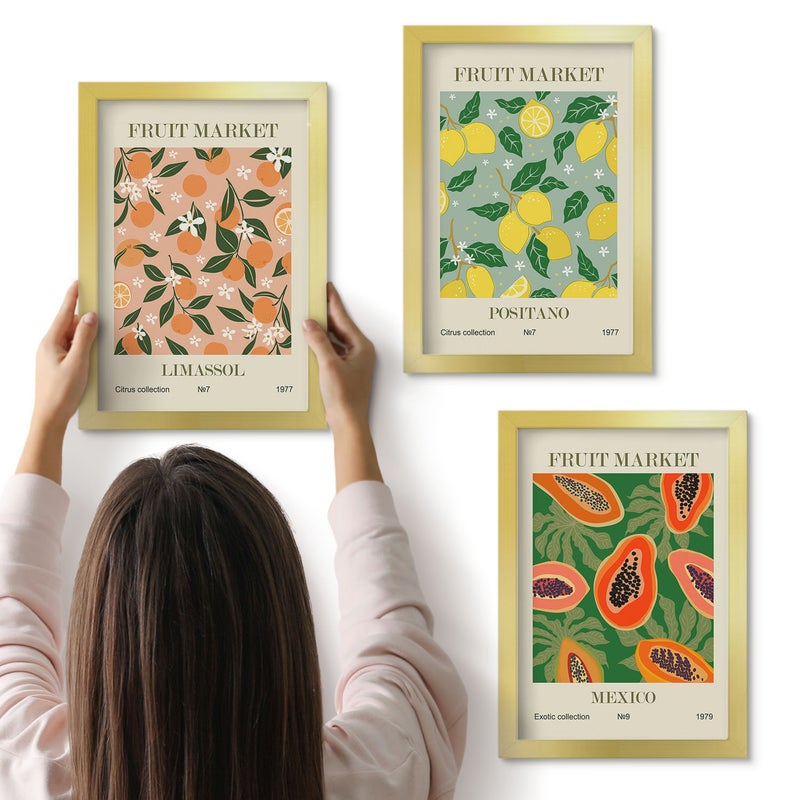 Galeria ścienna 3-częściowy komplet obrazów w złotych ramach - Owoce cytrusowe i tropikalne w stylu retro - ArtPrintCave