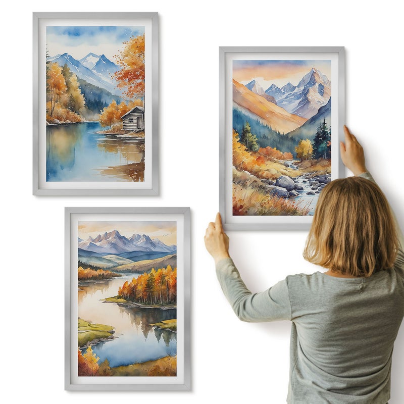Galeria ścienna 3-częściowy komplet obrazów w srebrnych ramach - Widoki górskie z rzeką i jesiennymi drzewami - ArtPrintCave