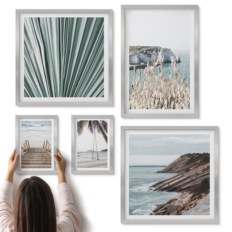 Galeria ścienna 5-częściowy komplet obrazów w srebrnych ramach - Nadmorskie krajobrazy z plażami i roślinnością tropikalną - ArtPrintCave