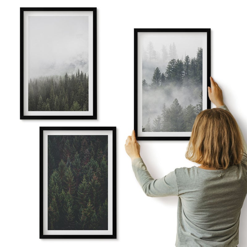 Galeria ścienna 3-częściowy komplet obrazów w czarnych ramach - Zielone lasy w mglistym otoczeniu natury - ArtPrintCave
