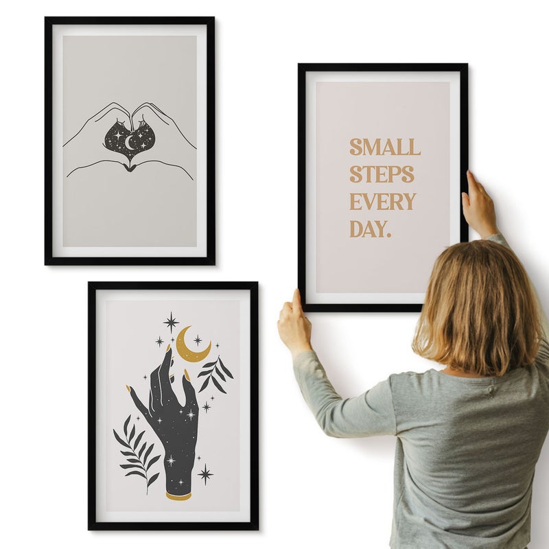 Galeria ścienna 3-częściowy komplet obrazów w czarnych ramach - Minimalistyczne ilustracje inspirujący tekst boho - ArtPrintCave