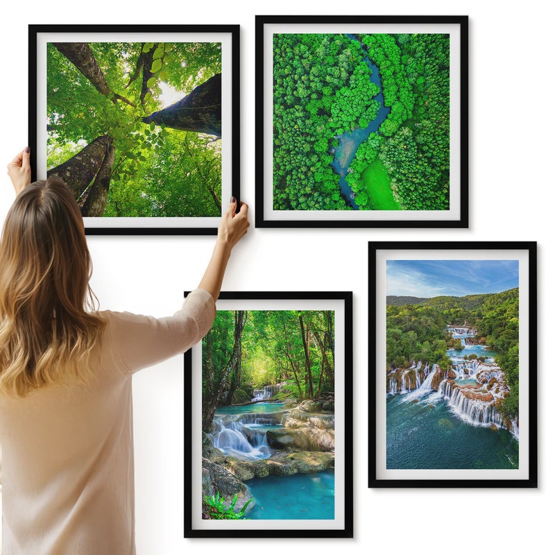 Galeria ścienna 4-częściowy komplet obrazów w czarnych ramach - Wodospady w zielonym lesie z krystalicznie czystą wodą - ArtPrintCave