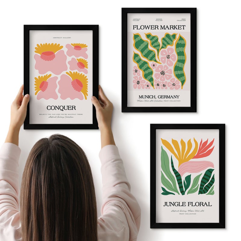 Galeria ścienna 3-częściowy komplet obrazów w czarnych ramach - Kwiaty i liście w stylu nowoczesnym postery - ArtPrintCave