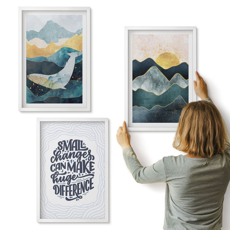 Galeria ścienna 3-częściowy komplet obrazów w białych ramach - Abstrakcyjne pejzaże górskie inspirujący napis - ArtPrintCave