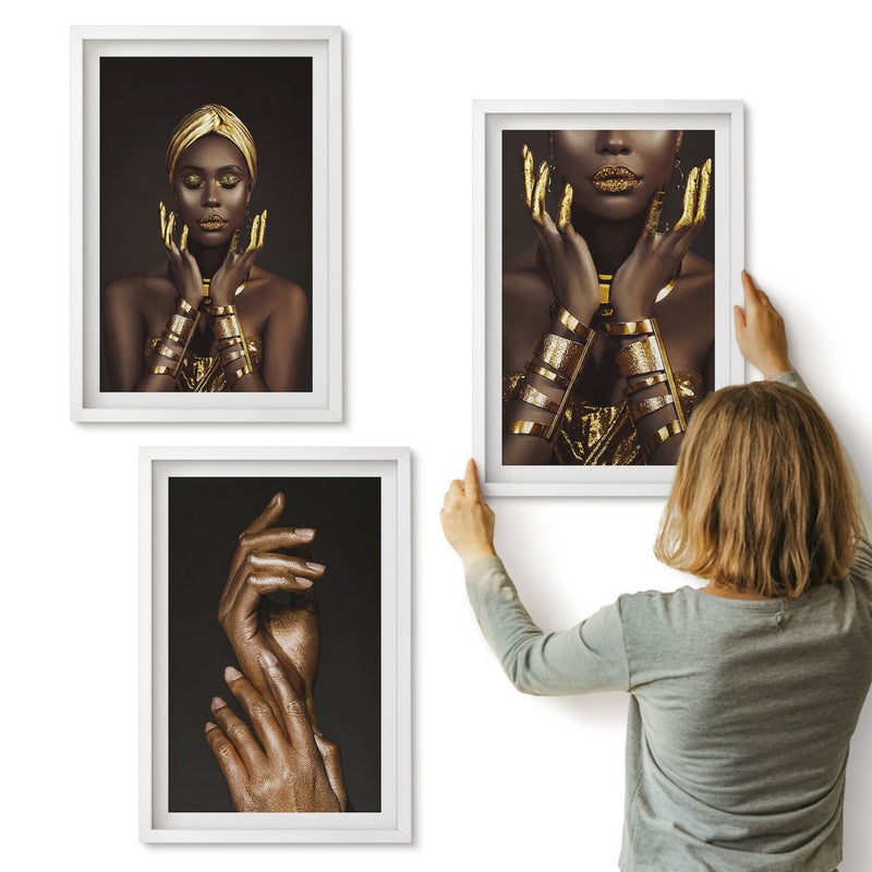 Galeria ścienna 3-częściowy komplet obrazów w białych ramach - Eleganckie portrety afrykańskiej kobiety - ArtPrintCave