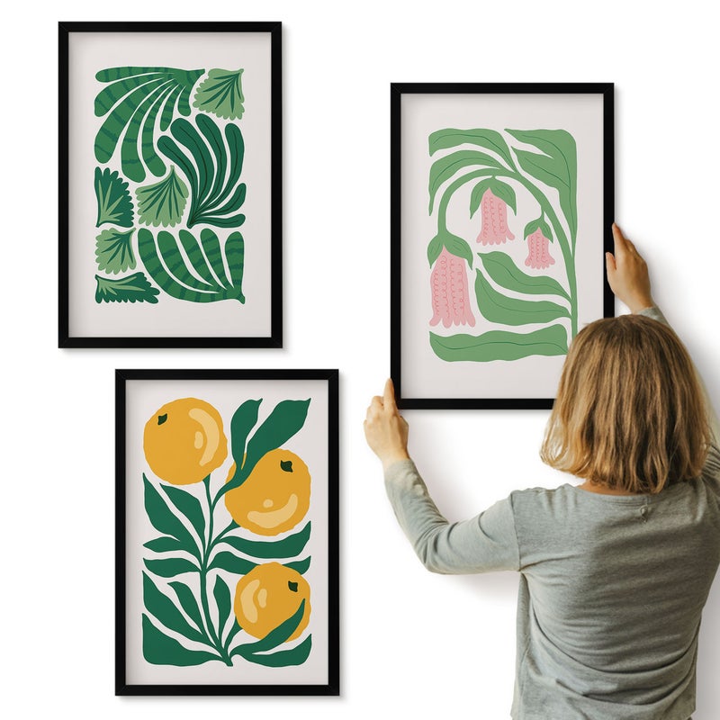 Galeria ścienna 3-częściowy komplet obrazów w czarnych ramach - Minimalistyczne roślinne wzory z owocami i liśćmi - ArtPrintCave