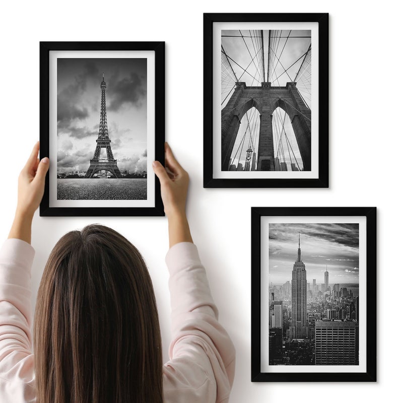 Galeria ścienna 3-częściowy komplet obrazów w czarnych ramach - Wieże i mosty w monochromatycznych odcieniach - ArtPrintCave