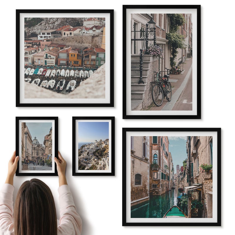 Galeria ścienna 5-częściowy komplet obrazów w czarnych ramach - Urokliwe uliczki miast europejskich z rowerami i kanałami - ArtPrintCave