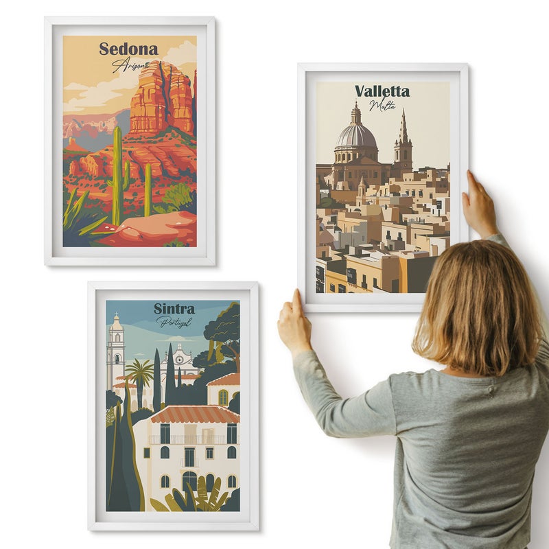 Galeria ścienna 3-częściowy komplet obrazów w białych ramach - Widoki miast Sedona Sintra Valletta w stylu retro - ArtPrintCave