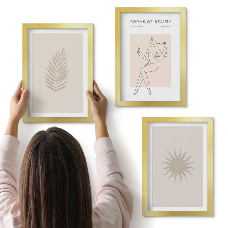 Galeria ścienna 3-częściowy komplet obrazów w złotych ramach - Kolekcja minimalistycznych form i naturalnych kształtów - ArtPrintCave