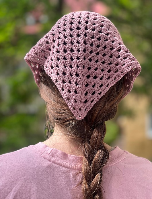 Letnia chusta na głowę bandana różowa
