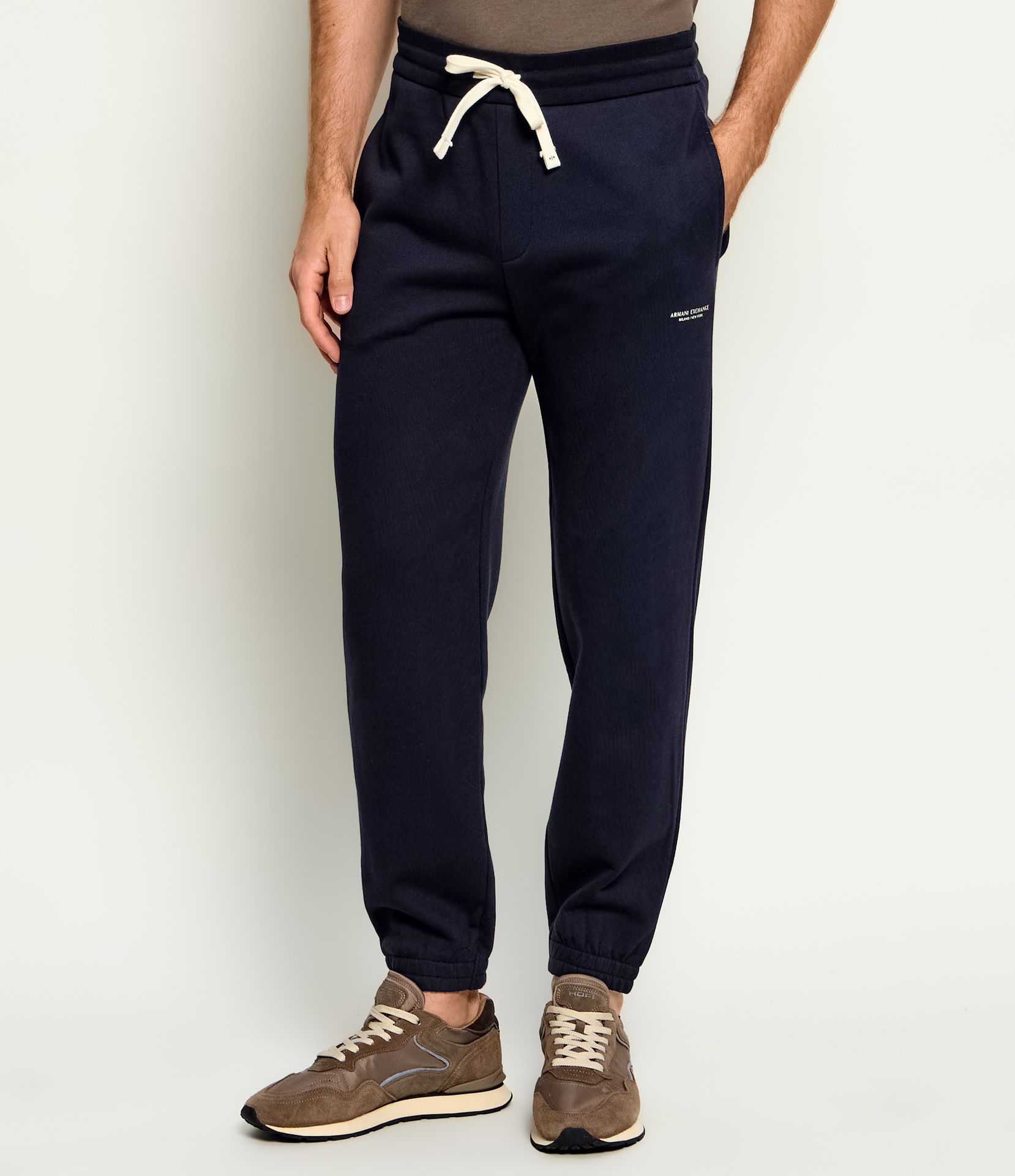Armani Exchange Spodnie dresowe Regular Fit