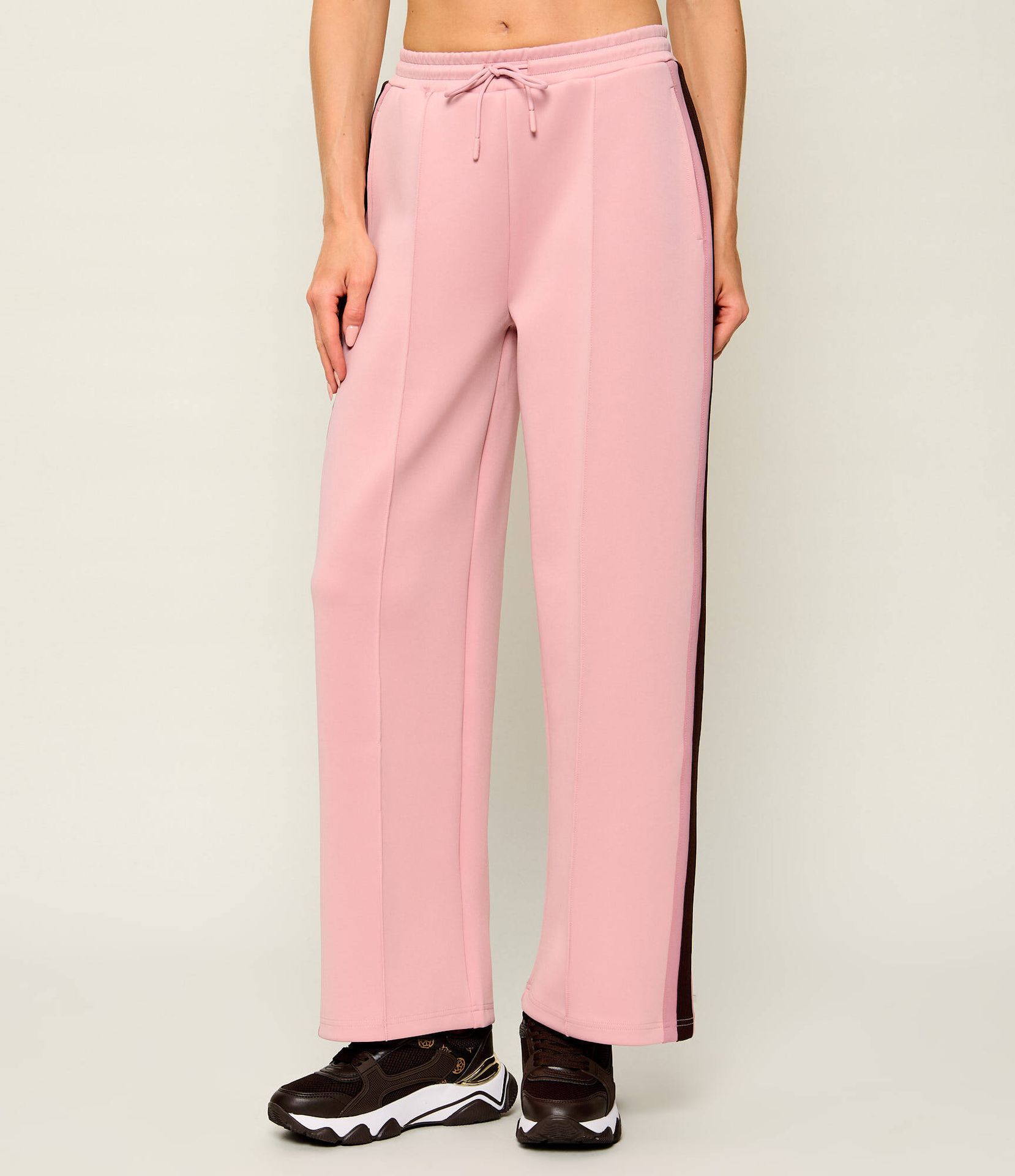 GUESS ACTIVE Spodnie dresowe Talitha Relaxed fit