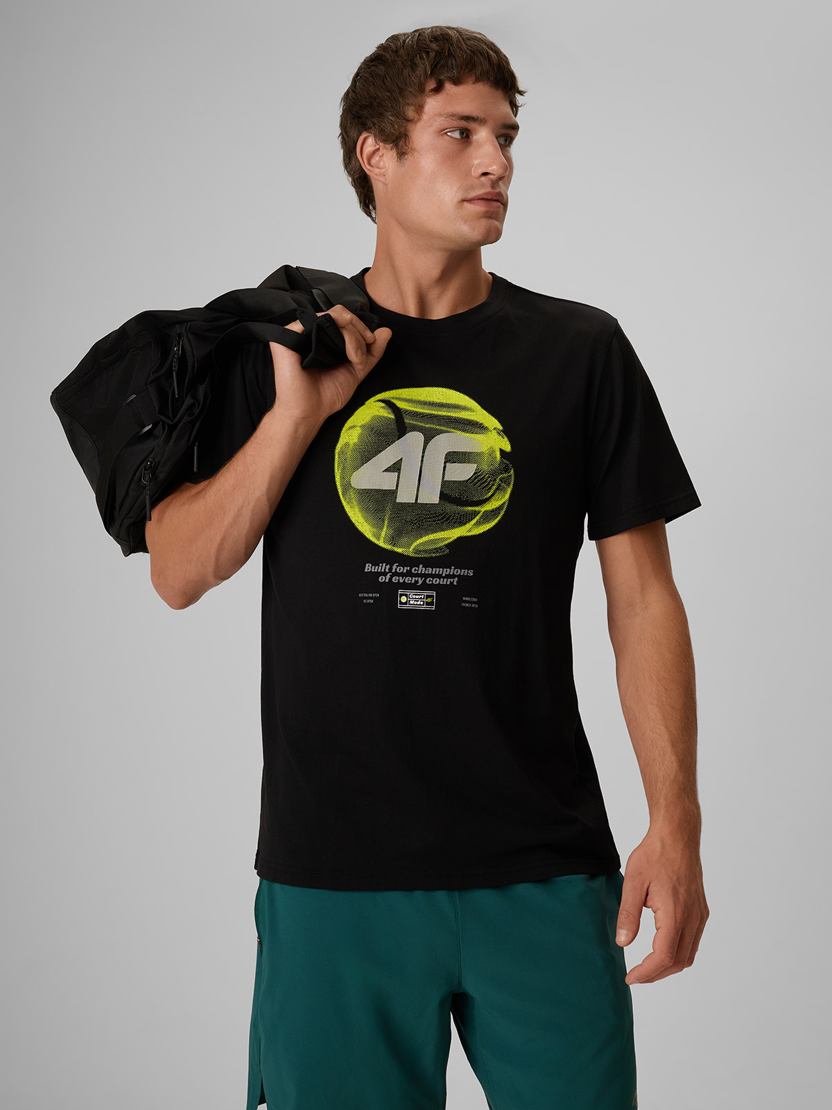 4F T-shirt regular z nadrukiem męski - czarny XXL