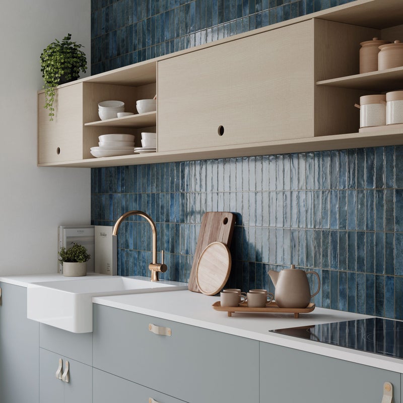 Płytka z gresu porcelanowego o efekcie rzemieślniczym do podłóg i ścian niebieska EAZY Limit 32x62,5 cm błyszcząca