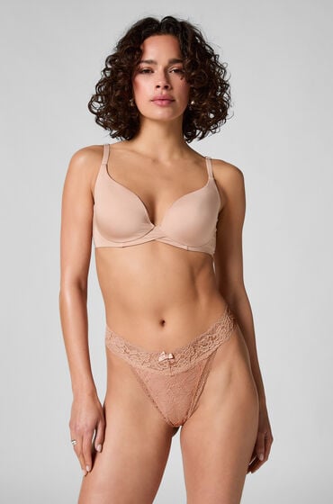 Hunkemöller Stringi z niskim stanem Madison Brązowy