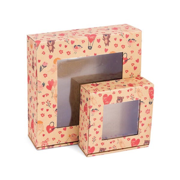Karton z okienkiem walentynkowy 250x240x80 mm ozdobny na prezent