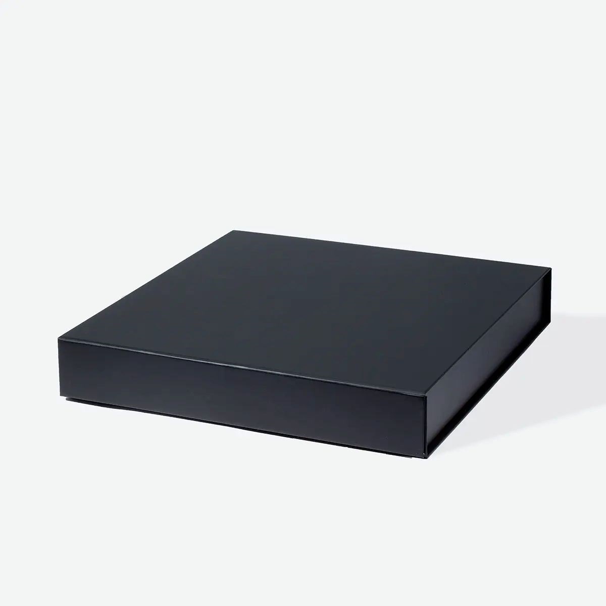 Pudełko magnetyczne kwadratowe niskie czarne 305x305x51 mm prezentowe
