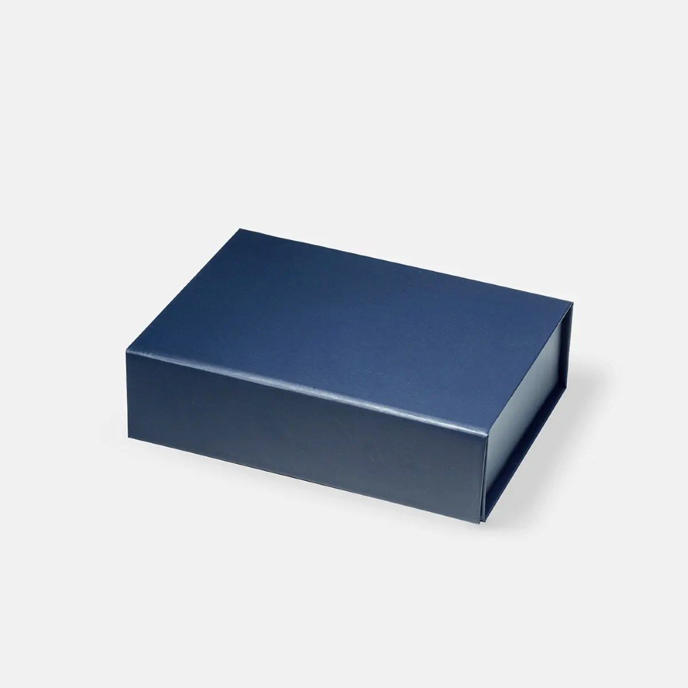 Pudełko Magnetyczne 175x125x50mm(zew) Granatowe A6 Pudełko Premium
