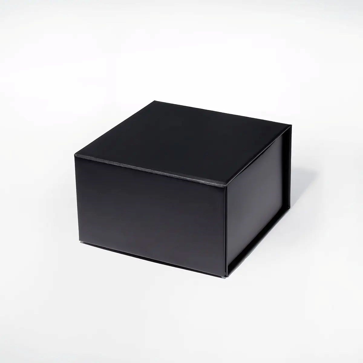 Pudełko Magnetyczne Czarne 100x100x65mm(zew) Ozdobne Na Biżuterie