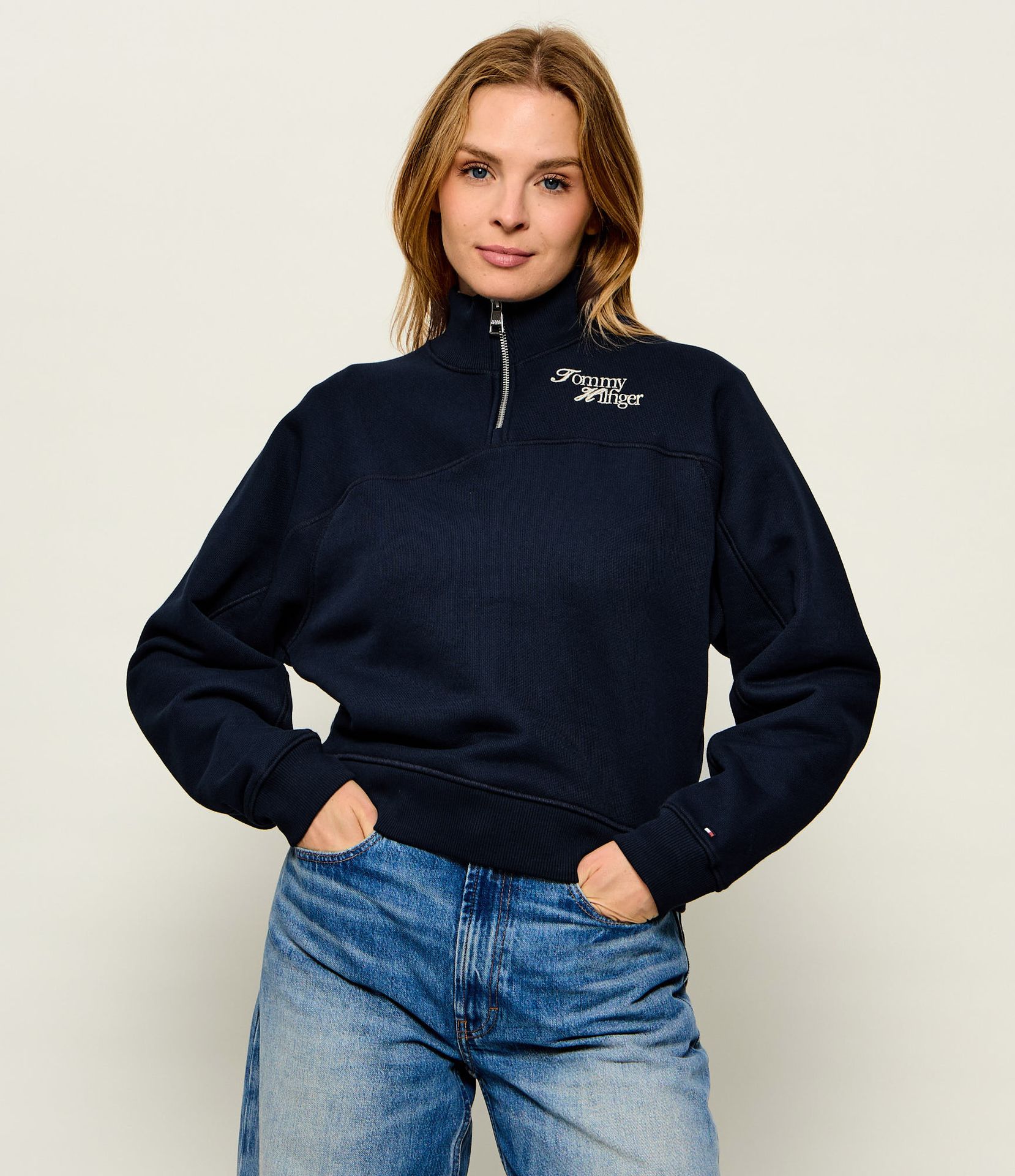 Tommy Hilfiger Bluza Script Regular Fit