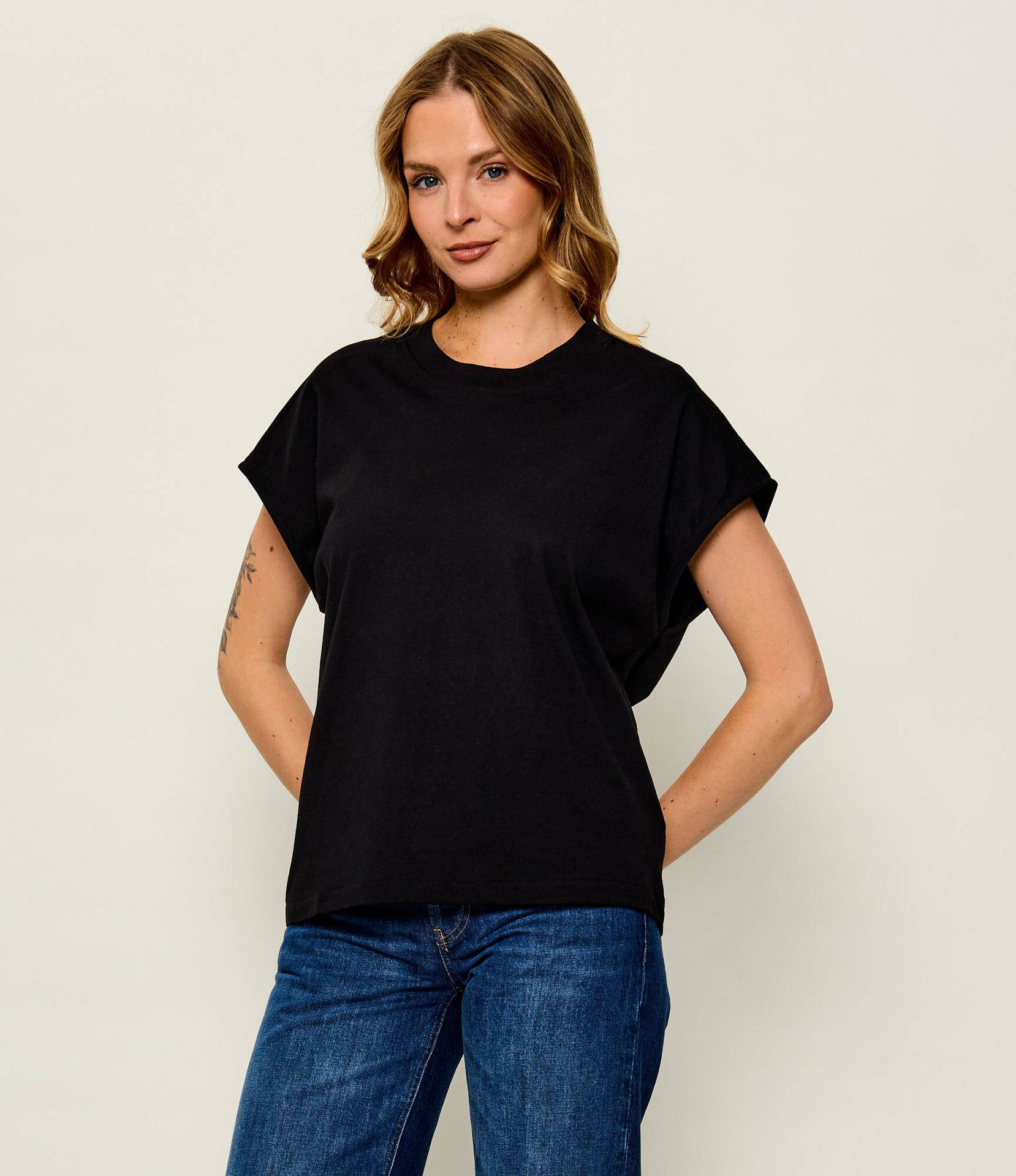 Patrizia Pepe T-shirt Relaxed fit
