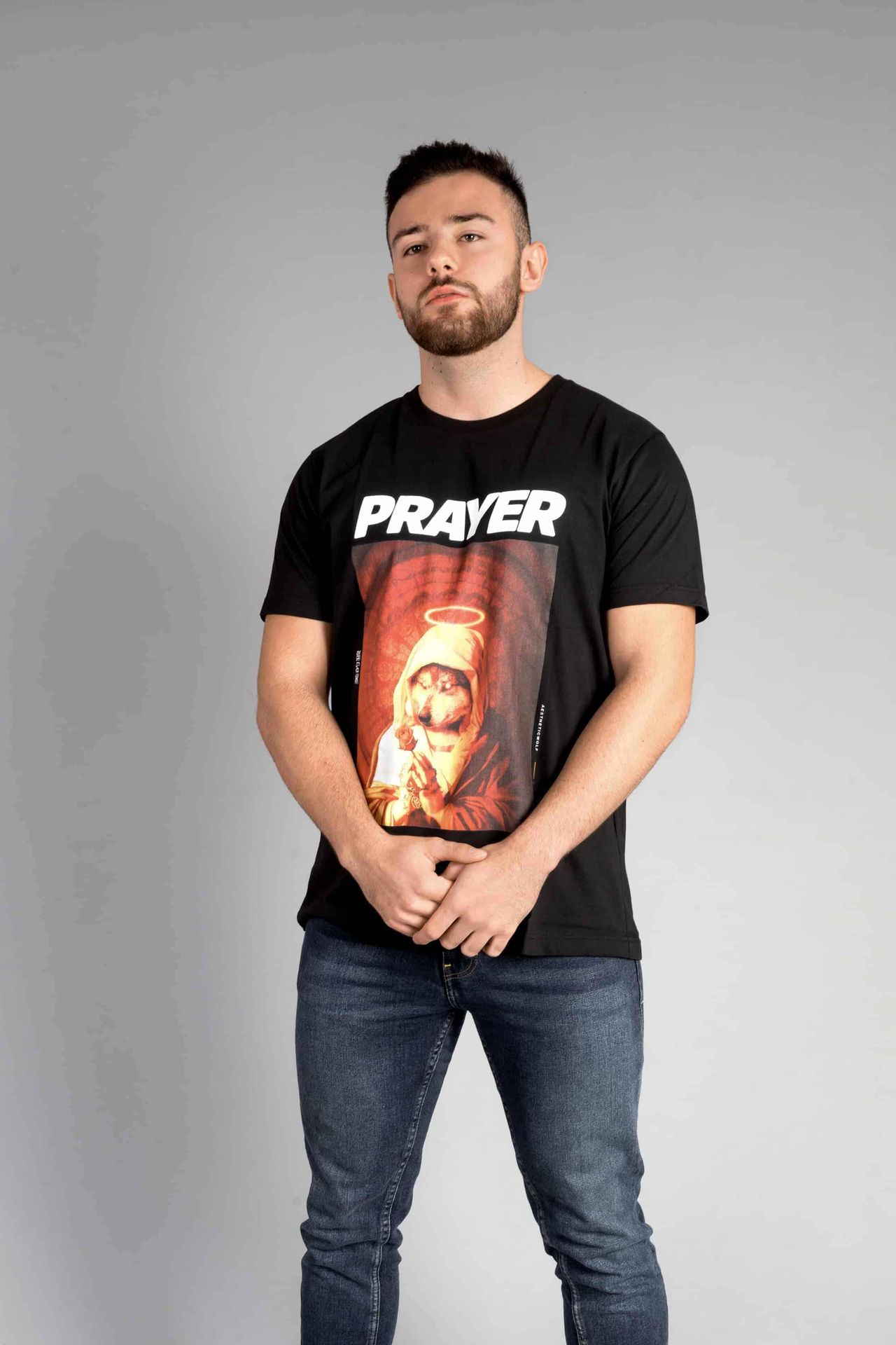 Koszulka z nadrukiem Aesthetic Wolf Prayer – bawełniana, unisex – czarny