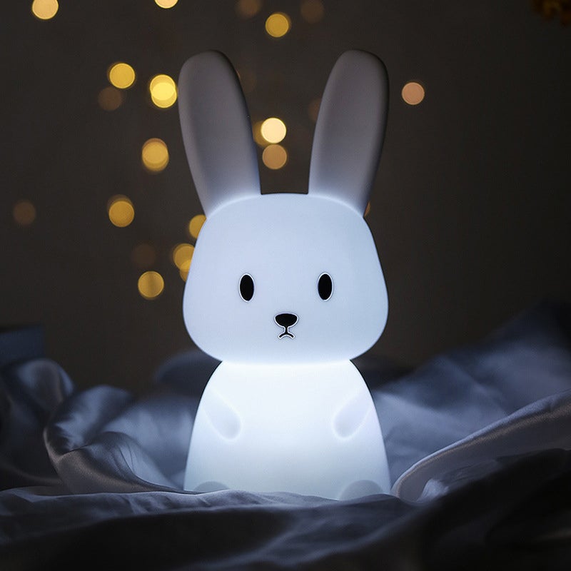 Silikonowa lampka nocna mały króliczek z 7 zmianami światła, timer ładowania USB, lampka nocna, zabawka na prezent