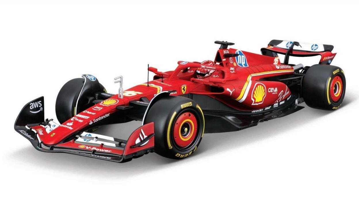 Ferrari Formula With Helmet Plastic Stand 118 - model lub pojazd