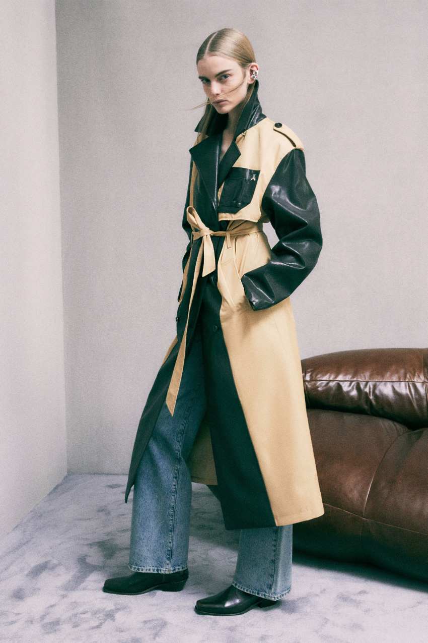 Pikowany płaszcz ortalionowy z detalami z wełny