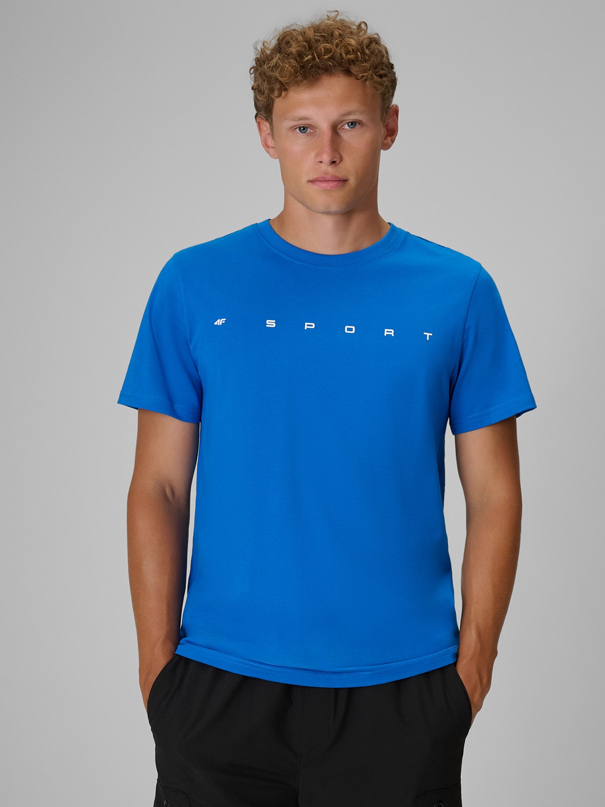4F T-shirt regular z nadrukiem męski - niebieski XXL