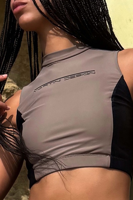 Sattat Swim & Surf Top Mocha Sportowa góra z wyjmowanymi wkładkami