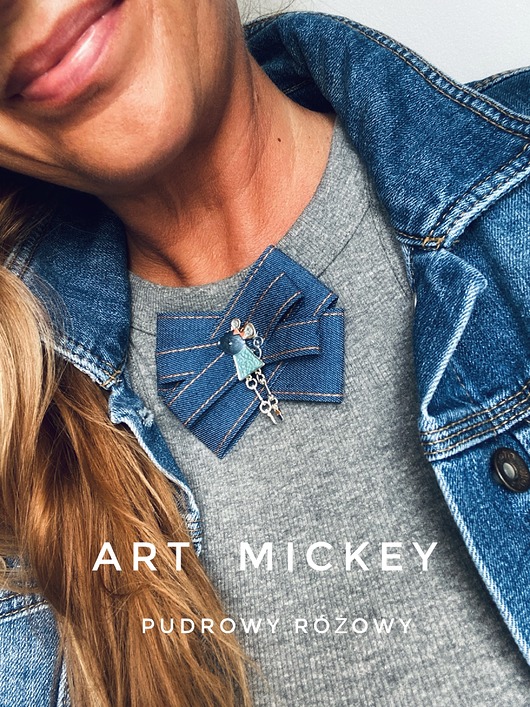 Brosza z Myszką w stylu Art Mickey New