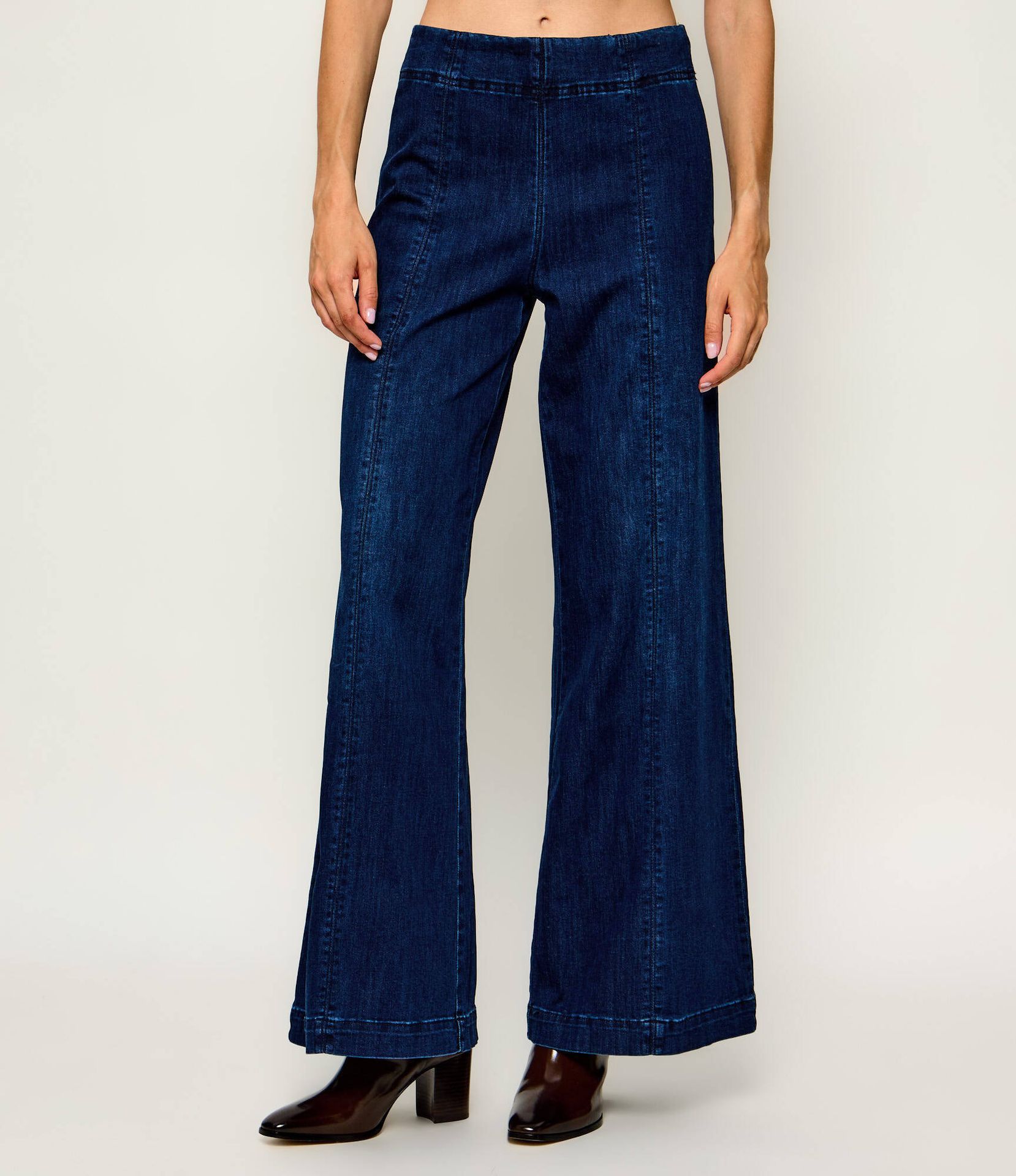 Joseph Ribkoff Jeansy flare fit