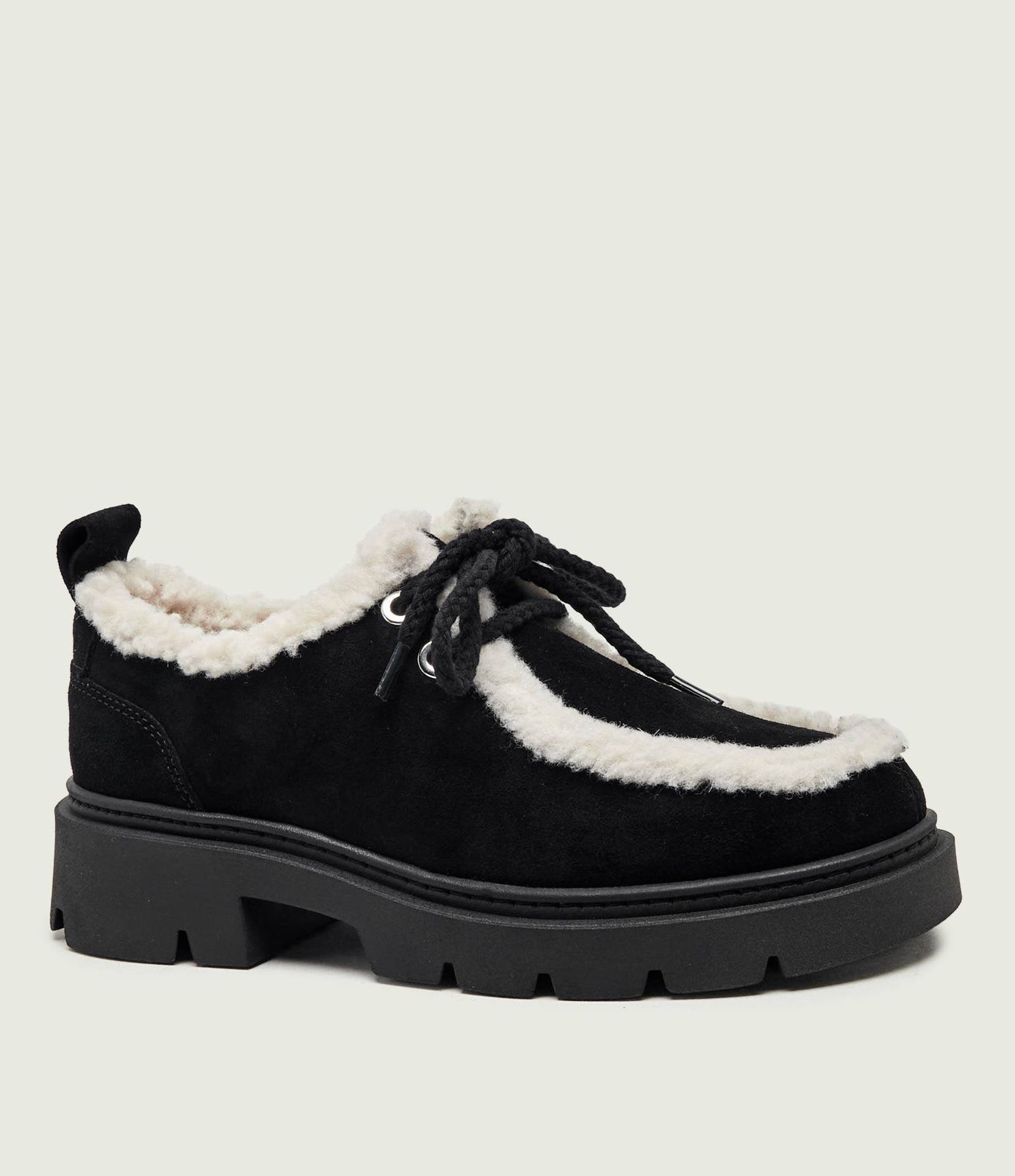 INUIKII Ocieplane półbuty Mocabee Curly shearling zamsz z dodatkiem wełny