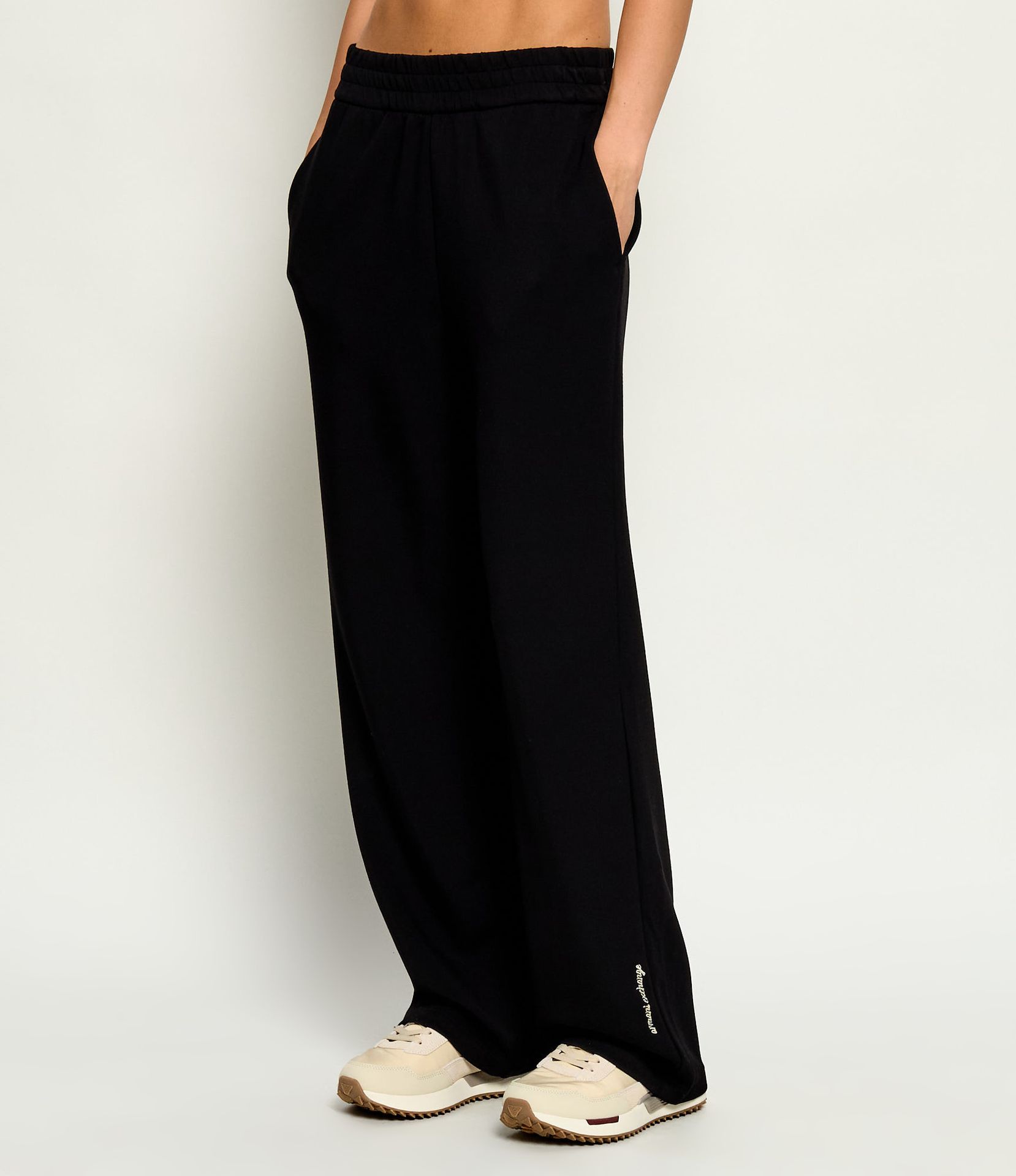 Armani Exchange Spodnie dresowe Relaxed fit